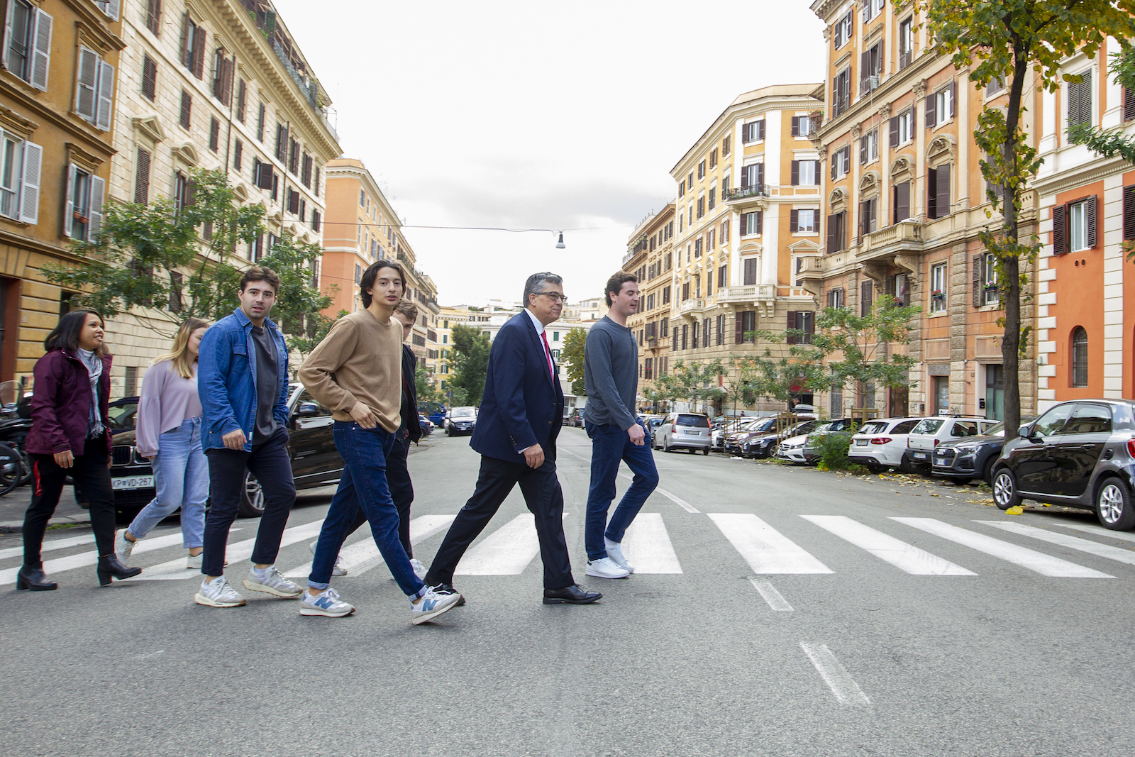 President Kilpatrick and students walking in Rome