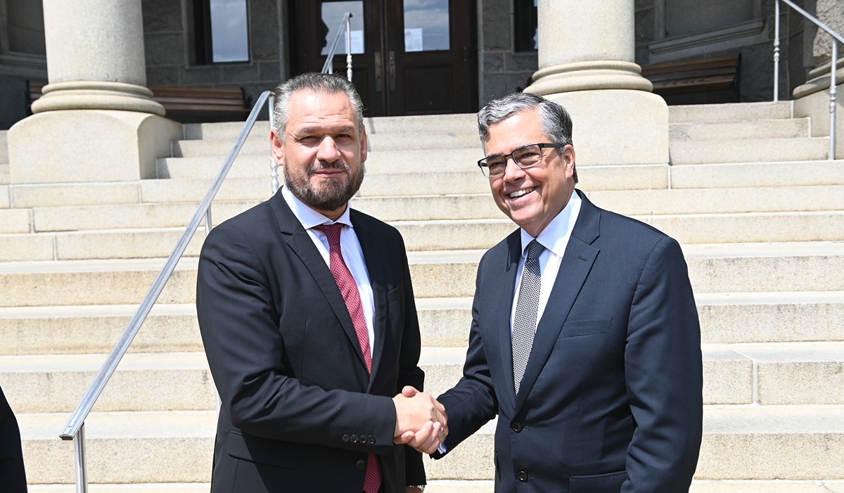 The Catholic University of America President Dr. Peter Kilpatrick met the Ambassador of Hungary to the United States Szabolcs Tak&#225;cs on Wednesday to discuss possibilities for international educational collaboration. The meeting occurred just days before Pope Francis traveled to Hungary for a three-day visit.