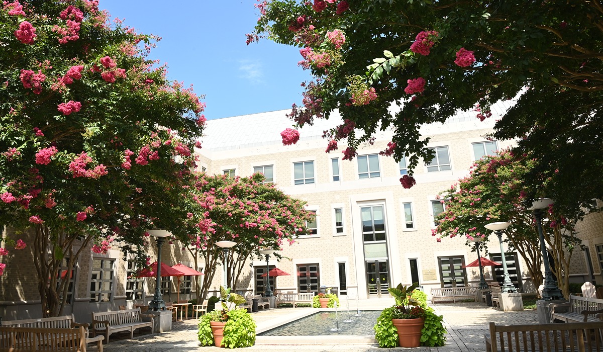 Columbus law school exterior