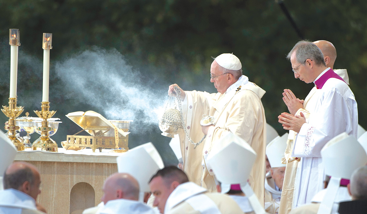 Pope Francis celebrates mass