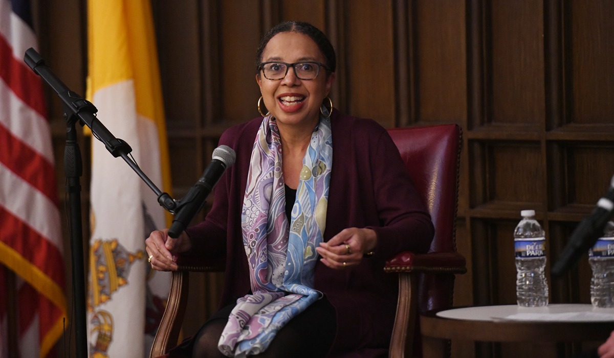 Author Rachel L. Swarns discussed her book,&#160;&#8220;The 272: The Families Who Were Enslaved and Sold to Build the American Catholic Church" with a large crowd inside Heritage Hall on Feb. 1.