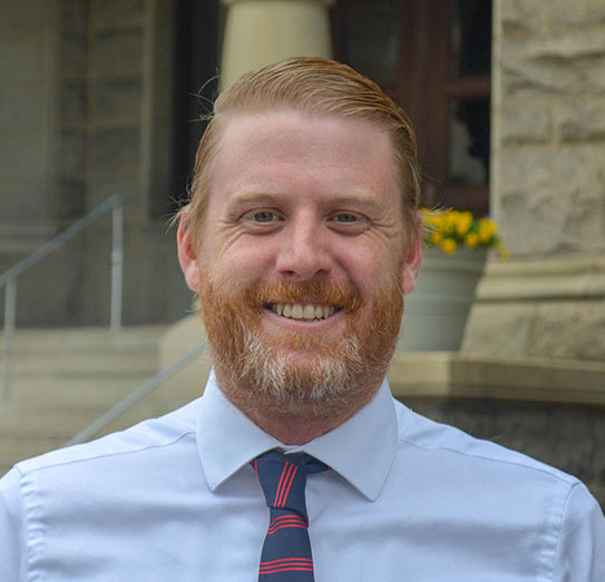 Andrew Cox headshot