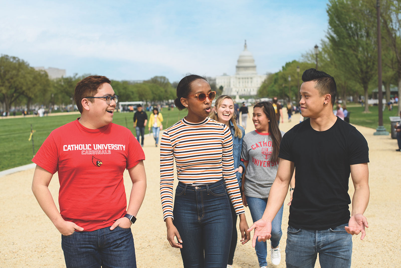 Students walking on the national mall in DC.