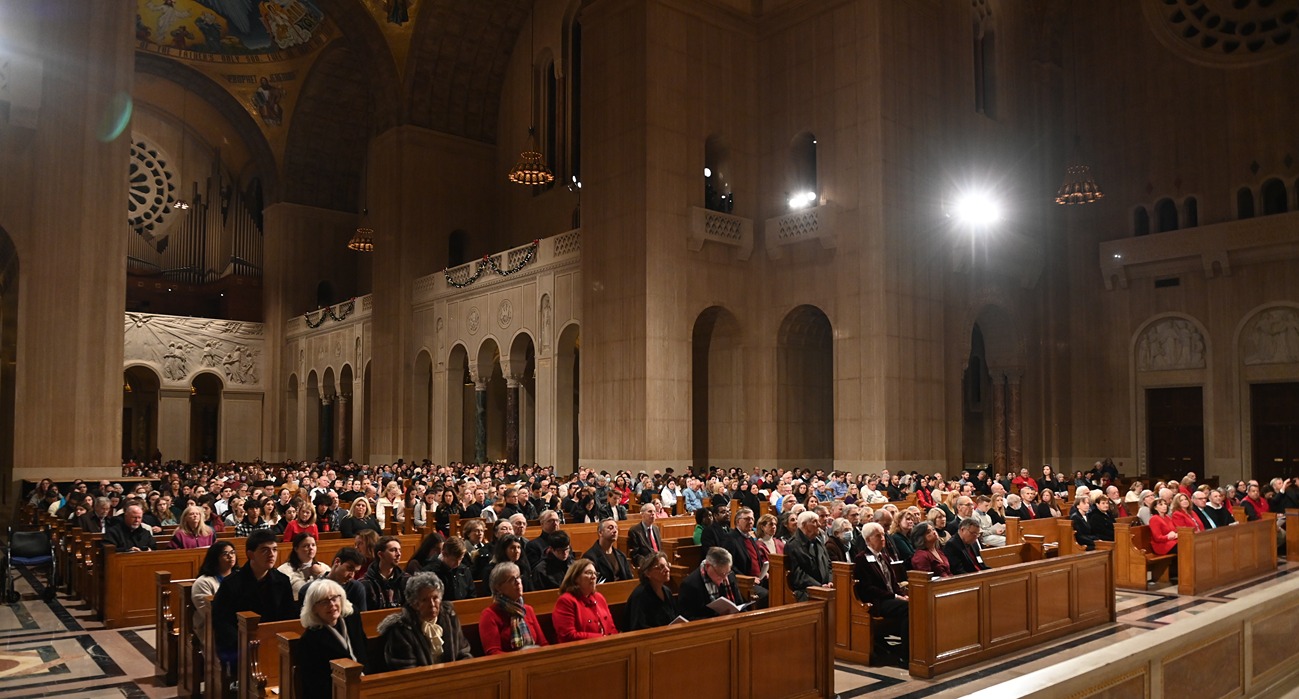 Annual christmas concert attendees